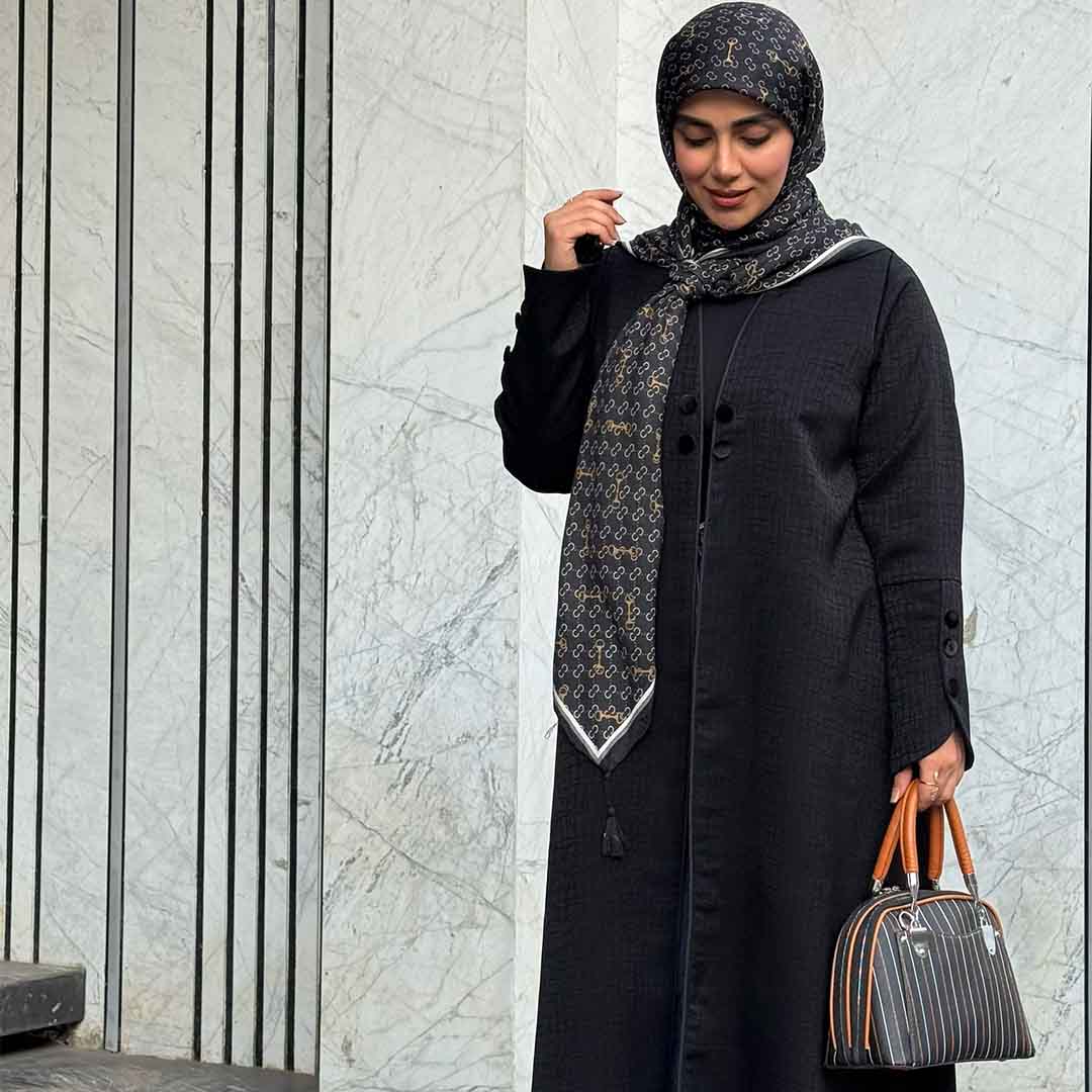 عبا نیلا ژاکارد